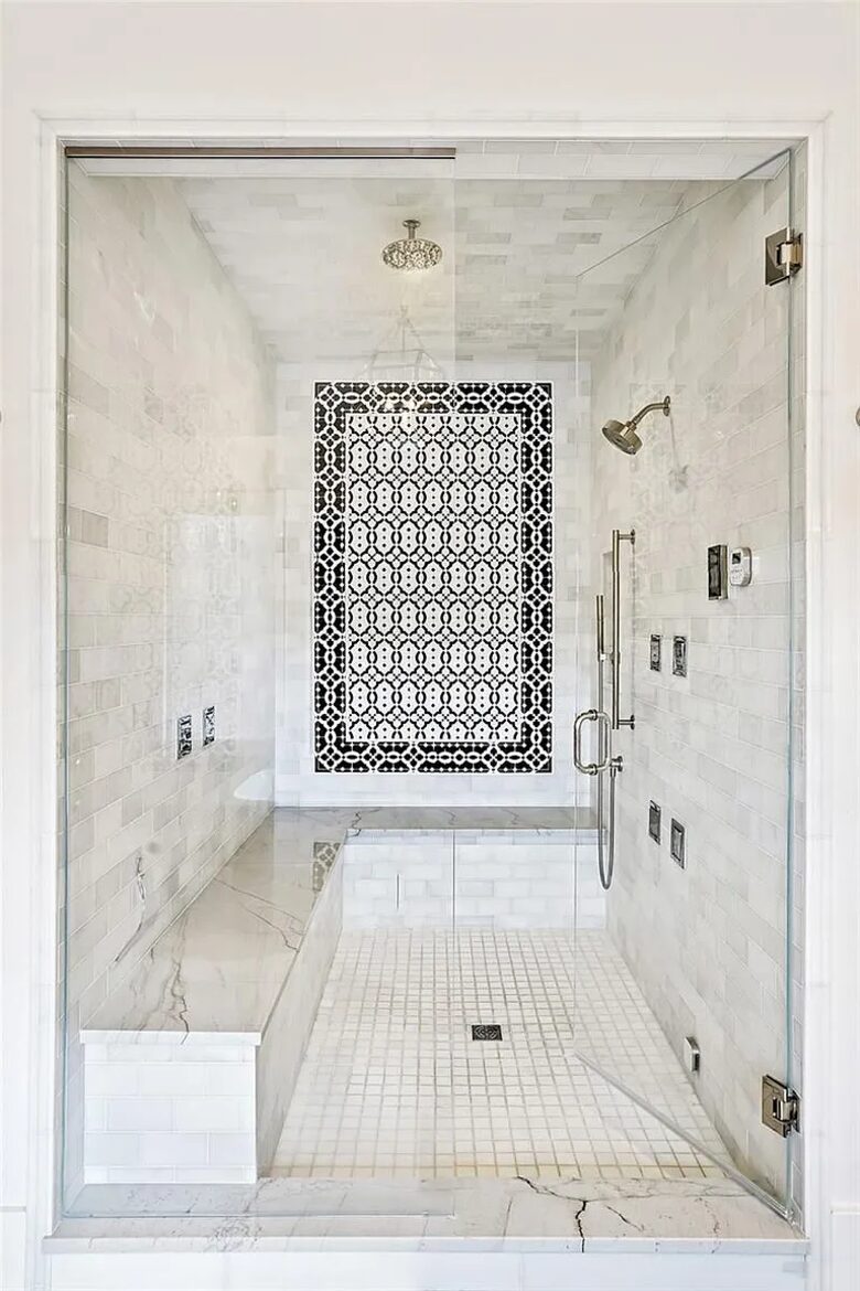 Large Denver Luxe - Denver, Colorado