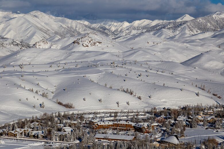 Sun Valley - Ten Minute Stroll To Village Square Shops & Restaurants - Sun Valley, Idaho