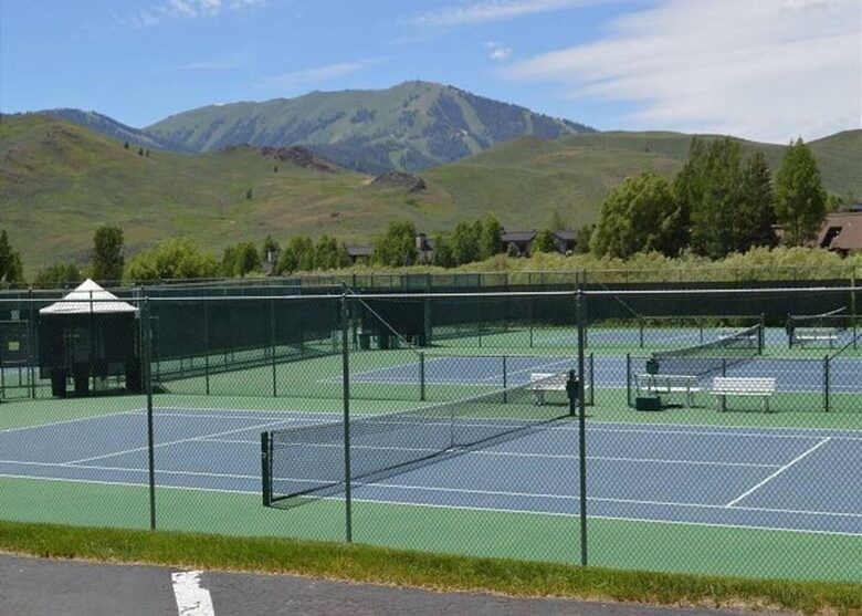 Elkhorn Townhome with Golf Course Views and Resort Amenities - Sun Valley, Idaho