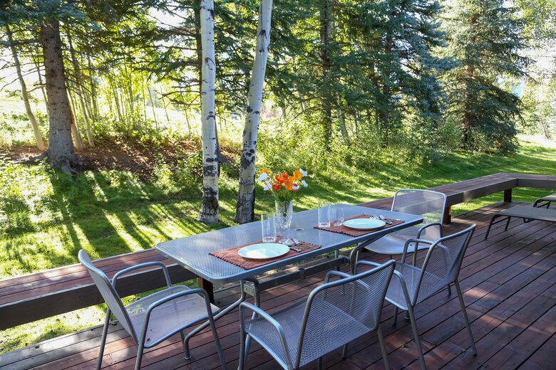Elkhorn Townhome with Golf Course Views and Resort Amenities - Sun Valley, Idaho
