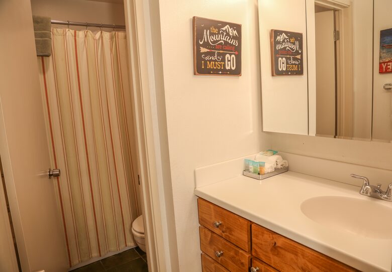 Elkhorn Townhome with Golf Course Views and Resort Amenities - Sun Valley, Idaho