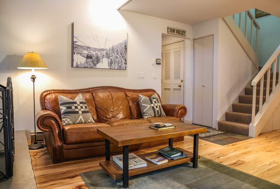 Elkhorn Townhome with Golf Course Views and Resort Amenities - Sun Valley, Idaho