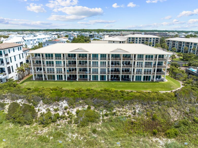 Mer Sea: Stunning 30A Penthouse Escape with Gulf Views - Inlet Beach, Florida