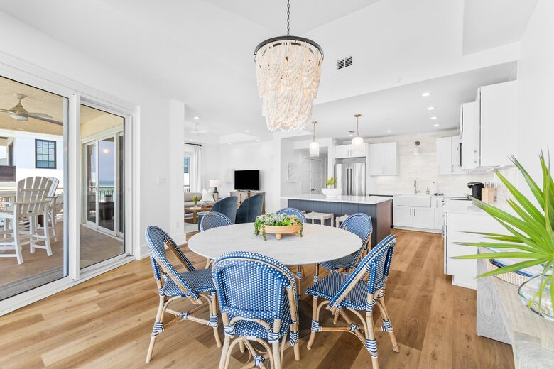 Mer Sea: Stunning 30A Penthouse Escape with Gulf Views - Inlet Beach, Florida