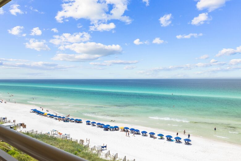 Mer Sea: Stunning 30A Penthouse Escape with Gulf Views - Inlet Beach, Florida
