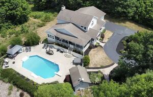 Private Michigan Wooded Getaway - Mears, Michigan
