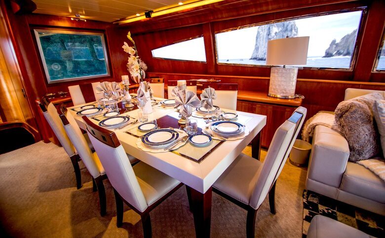 Catari Motor Yacht - San Jose Del Cabo, Mexico