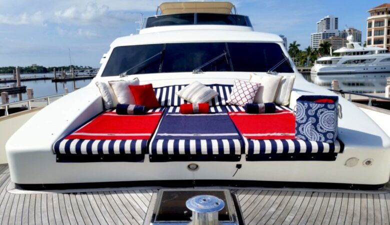 Catari Motor Yacht - San Jose Del Cabo, Mexico