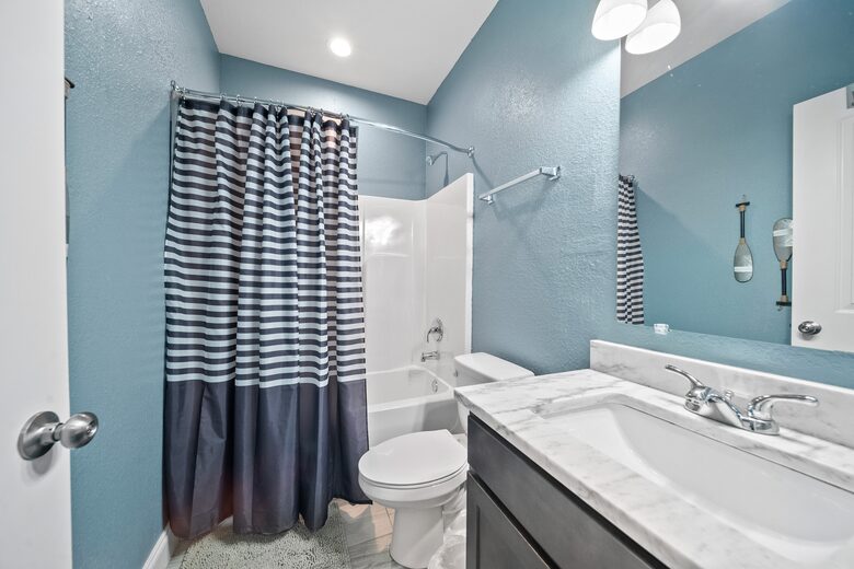 Bath 9