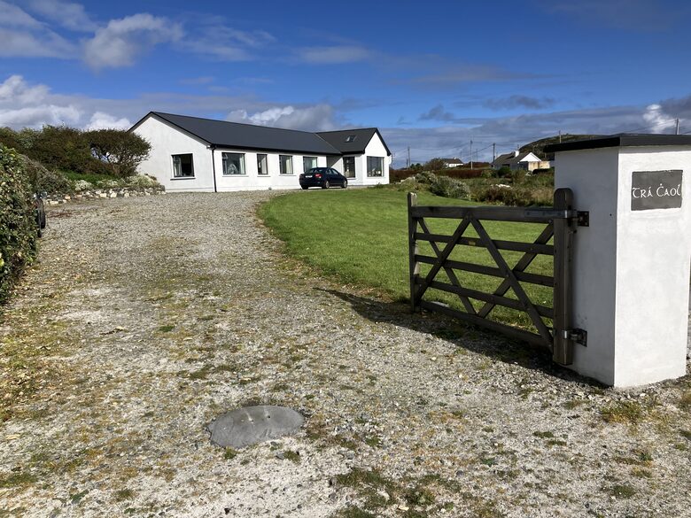 Trá Chaol | Modern Seaside House - Aillebrack, Ballyconneely, Ireland