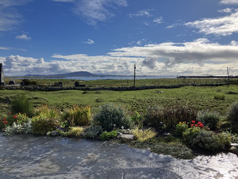 Trá Chaol | Modern Seaside House - Aillebrack, Ballyconneely, Ireland