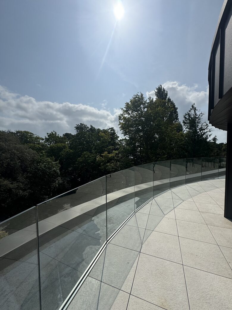 The Penthouse - Canford Cliffs, Poole, United Kingdom