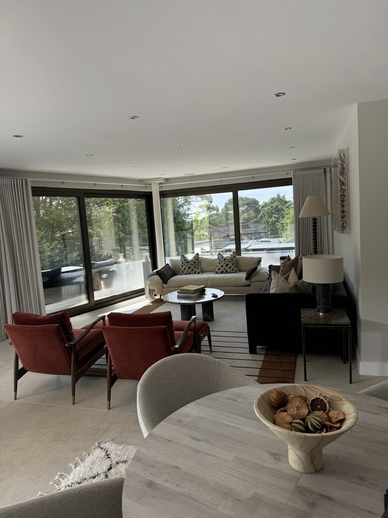 The Penthouse - Canford Cliffs, Poole, United Kingdom