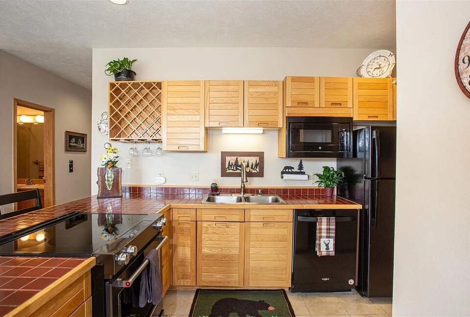Mountain Retreat with Stunning View - Silverthorne, Colorado