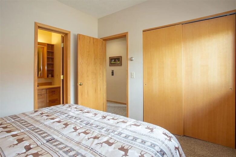 Mountain Retreat with Stunning View - Silverthorne, Colorado