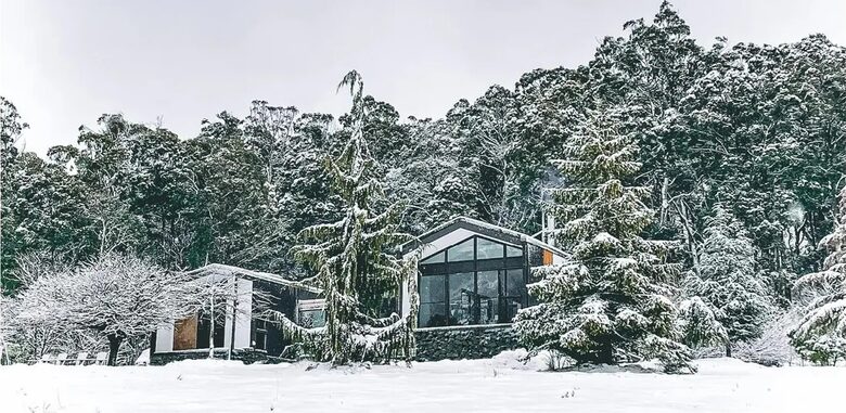 Picturesque Snowy Mountains Retreat - Yaouk, Australia