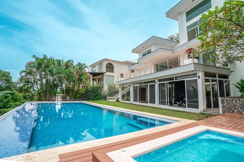 Casa Om | Luxury Villa with Infinity Pool - Ciudad Colón, Costa Rica