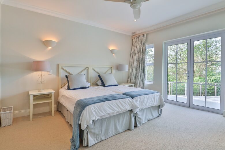 Bedroom 4 (Twin) - Pool Level
