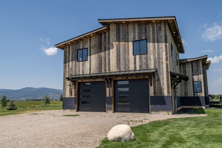Mustang Mountain Lodge - Victor, Idaho