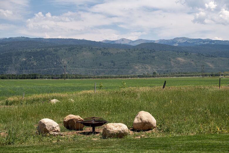 Mustang Mountain Lodge - Victor, Idaho