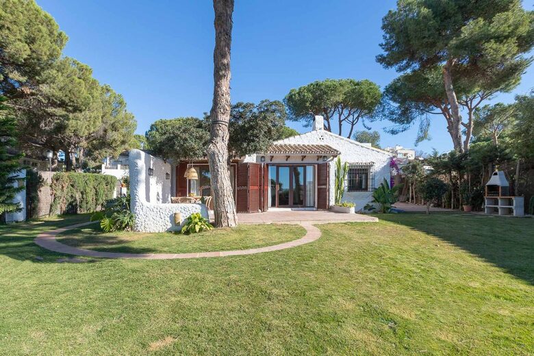 Villa Alconada - Marbella, Spain