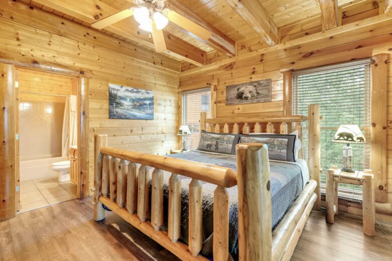 Valhalla Manor - Sevierville, Tennessee