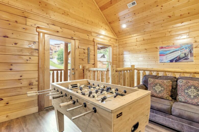 Valhalla Manor - Sevierville, Tennessee