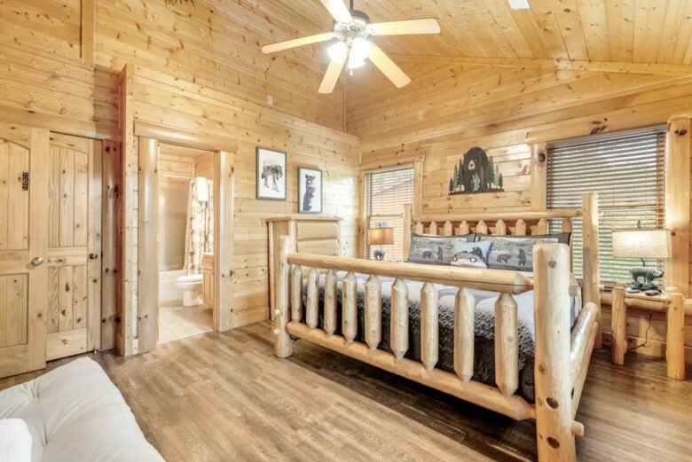 Valhalla Manor - Sevierville, Tennessee