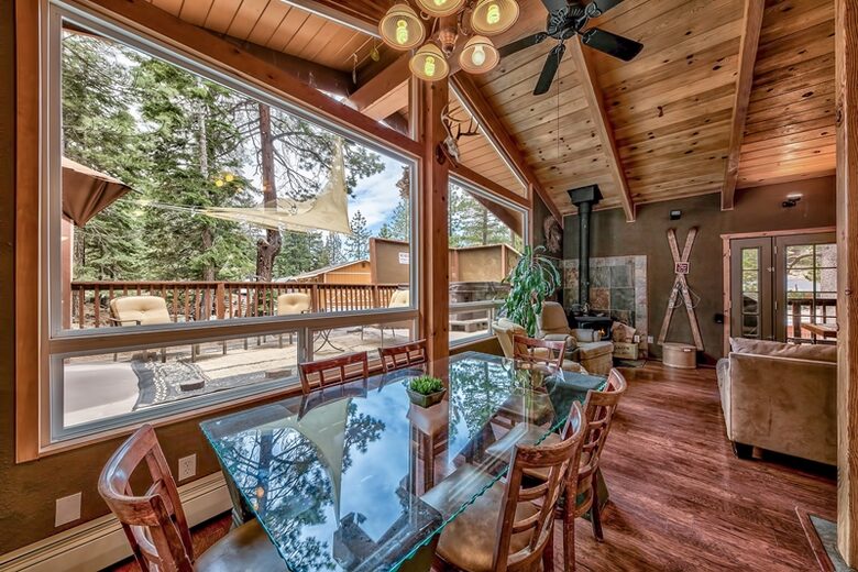 Spacious Lake Tahoe Retreat with Hot Tub & Fire Pit - Stateline, Nevada