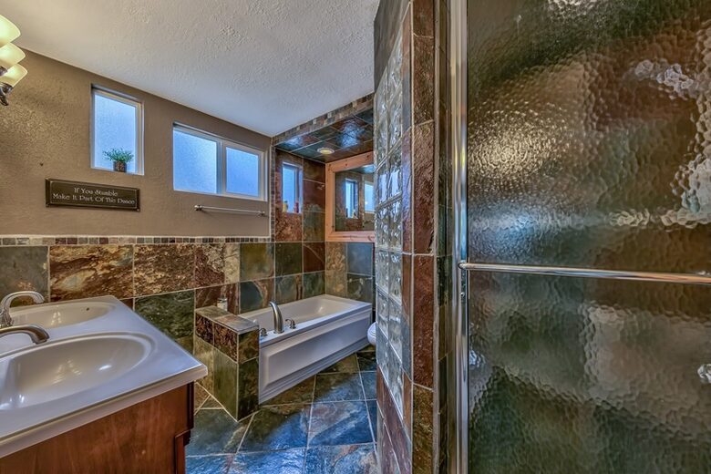 Spacious Lake Tahoe Retreat with Hot Tub & Fire Pit - Stateline, Nevada