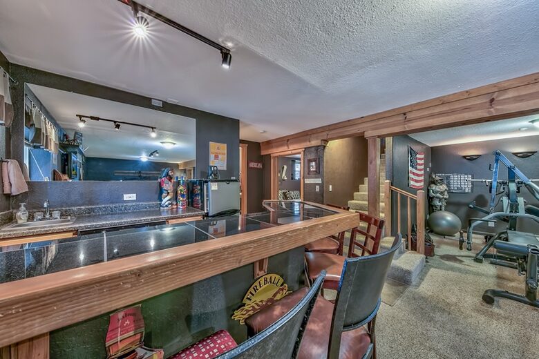 Spacious Lake Tahoe Retreat with Hot Tub & Fire Pit - Stateline, Nevada