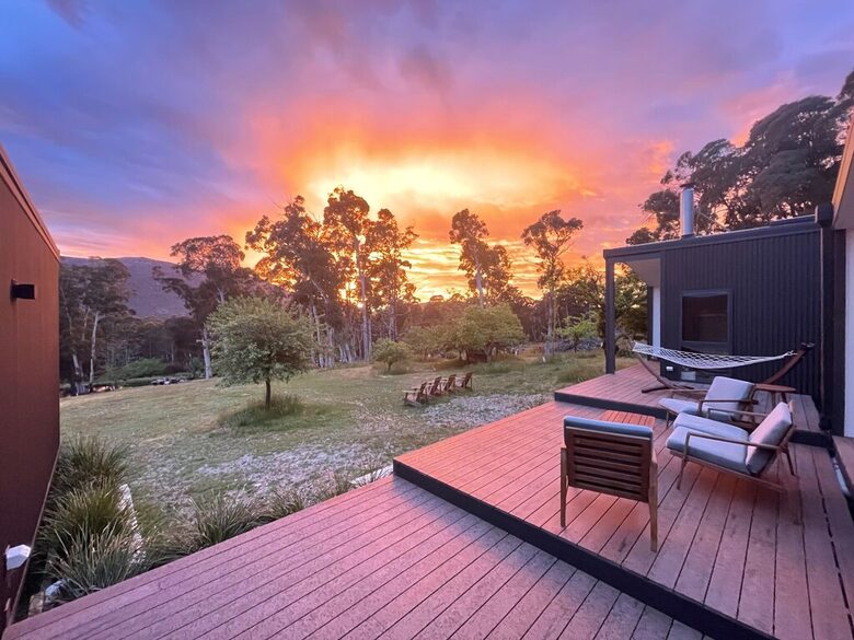 Picturesque Snowy Mountains Retreat - Yaouk, Australia