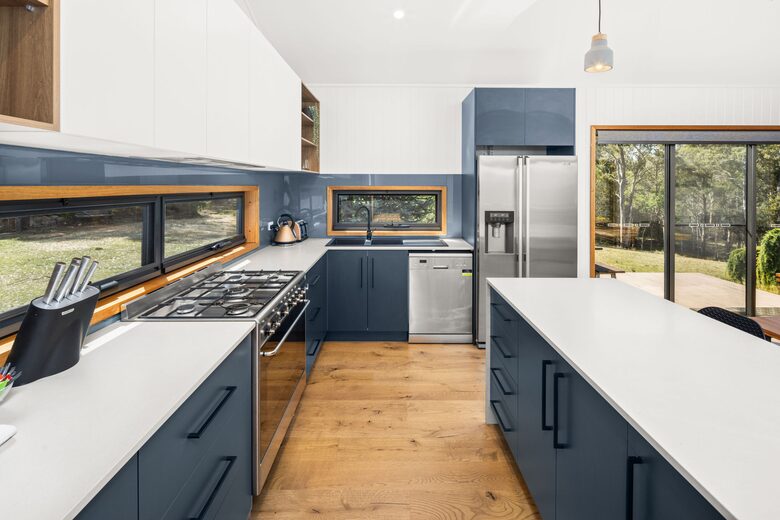 Picturesque Snowy Mountains Retreat - Yaouk, Australia