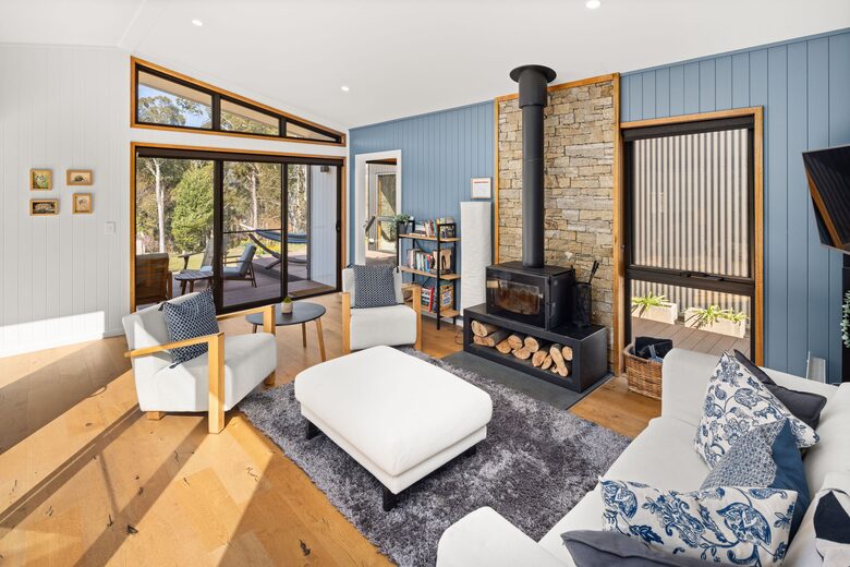 Picturesque Snowy Mountains Retreat - Yaouk, Australia