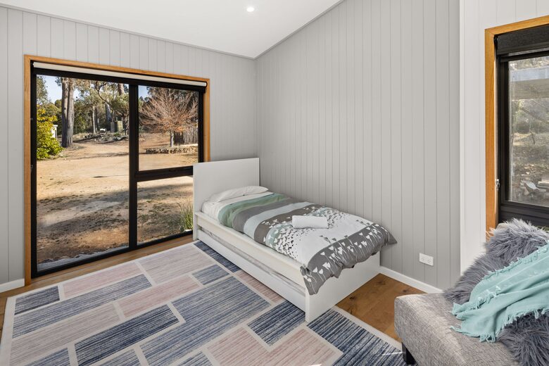 Picturesque Snowy Mountains Retreat - Yaouk, Australia