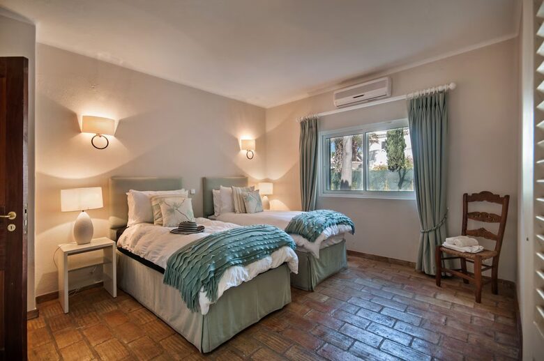 Villa Quinta Das Salinas - Quinta do Lago, Portugal