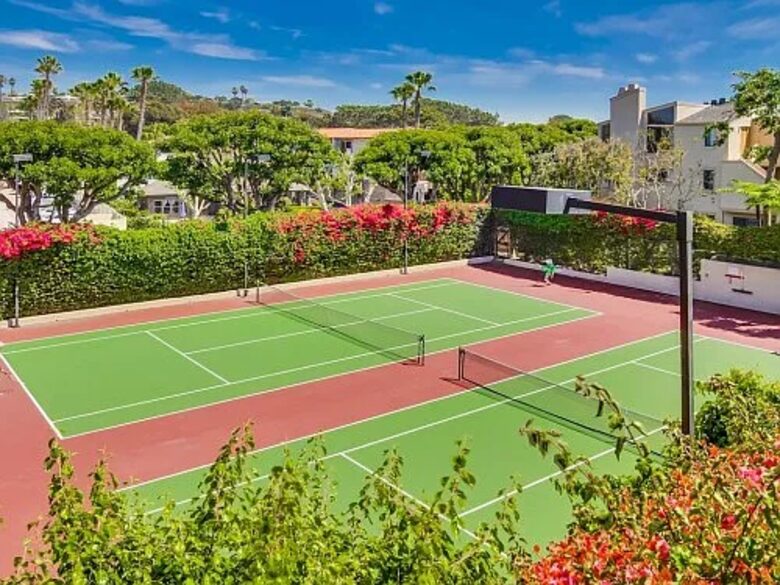 Azure Dream: Coastal Retreat Steps from the Beach - Solana Beach, California