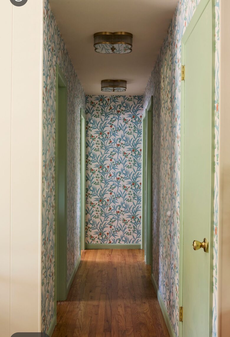 Interior Design Lovers Retreat Near the Ocean - Bellport, New York