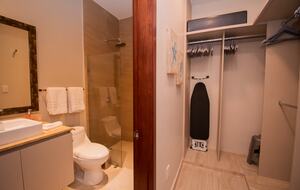 2nd Bedroom Bath and Closet