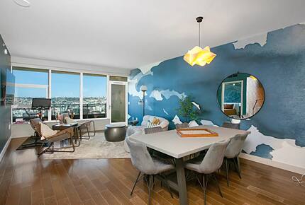 Stylish Bayside Condo with Panoramic San Diego Bay Views - San Diego, California