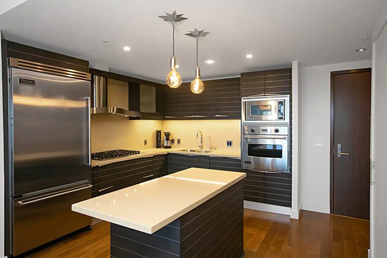 Stylish Bayside Condo with Panoramic San Diego Bay Views - San Diego, California