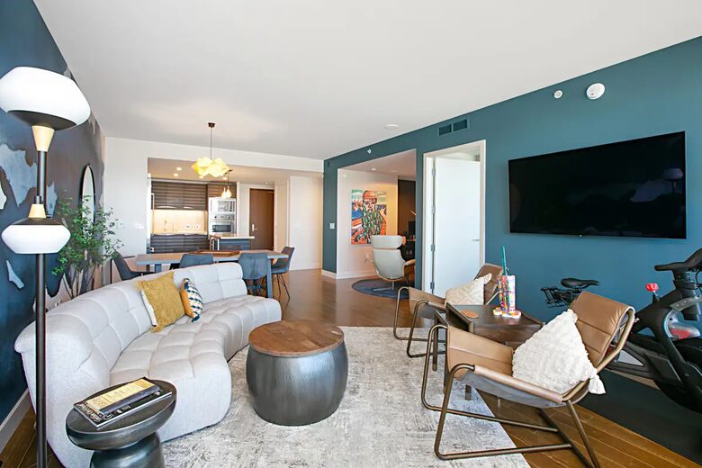 Stylish Bayside Condo with Panoramic San Diego Bay Views - San Diego, California