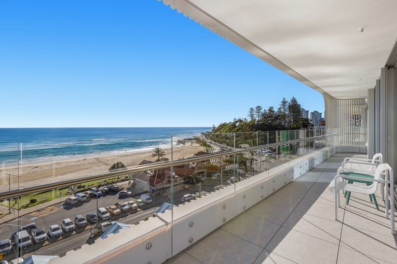Miles at Kirra Beach Unit 701 - Gold Coast, Australia
