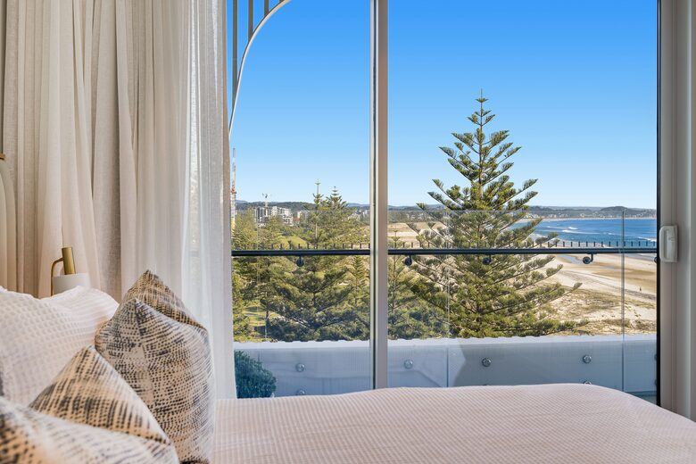 Miles at Kirra Beach Unit 701 - Gold Coast, Australia