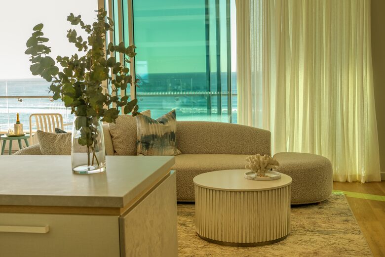 Miles at Kirra Beach Unit 701 - Gold Coast, Australia