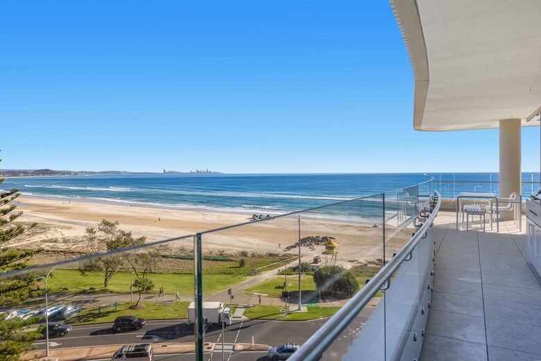 Miles at Kirra Beach Unit 701 - Gold Coast, Australia