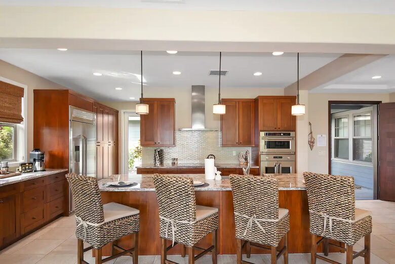 Modern Golf Front Retreat with Private Pool & Spa - Kailua Kona, Hawaii