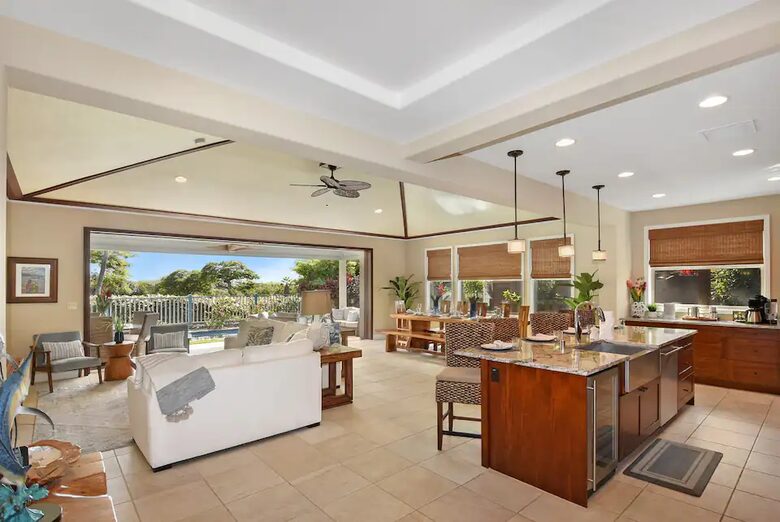 Modern Golf Front Retreat with Private Pool & Spa - Kailua Kona, Hawaii