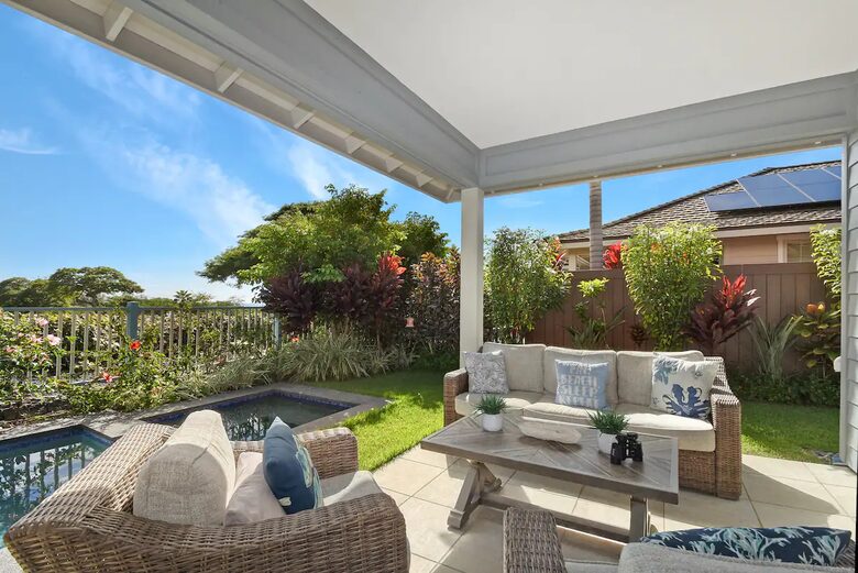 Modern Golf Front Retreat with Private Pool & Spa - Kailua Kona, Hawaii