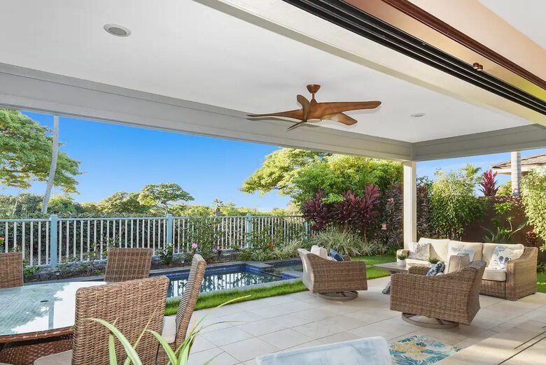 Modern Golf Front Retreat with Private Pool & Spa - Kailua Kona, Hawaii